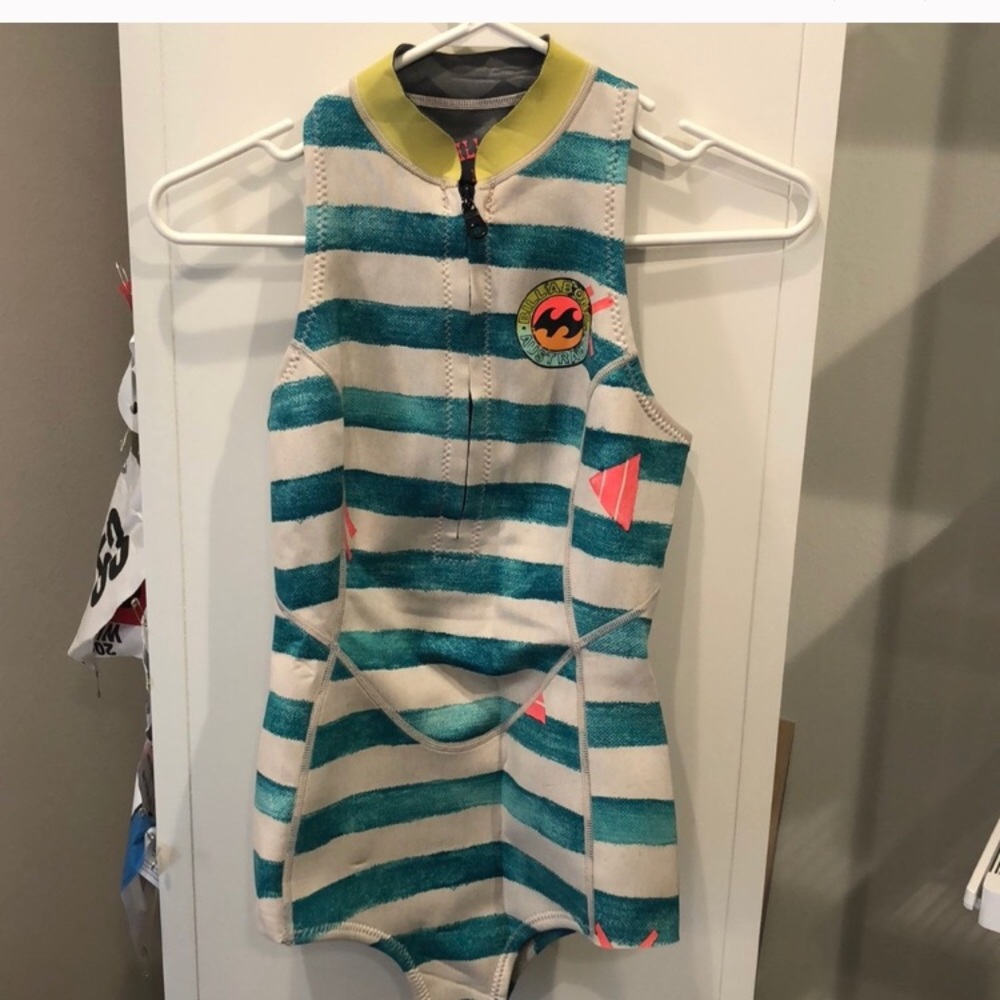 Bundle of swimsuits size 6